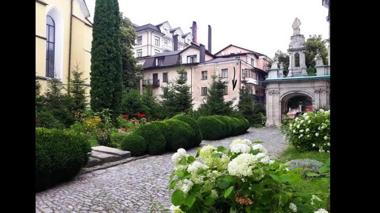 Appartamento Бажане Місце Kam'janec'-Podil's'kyj Esterno foto